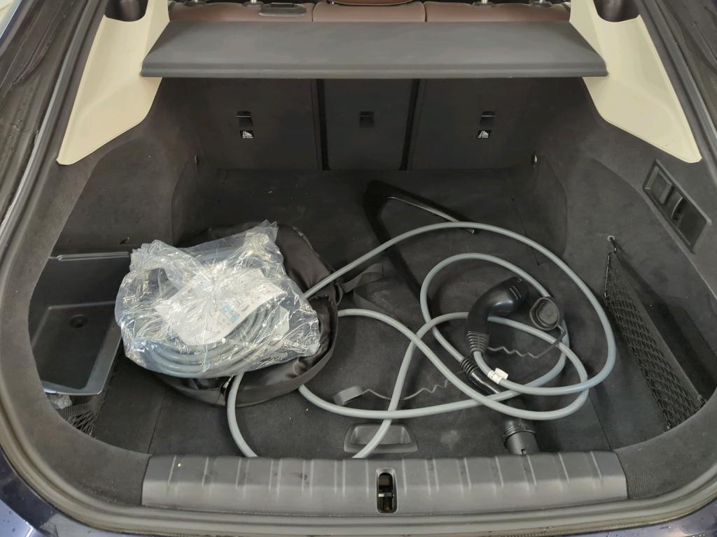 Foto 8 van BMW i4