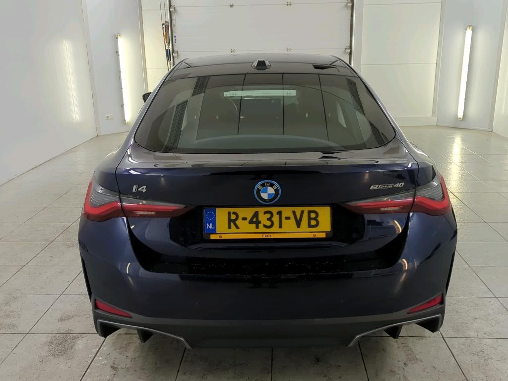 Foto 10 van BMW i4