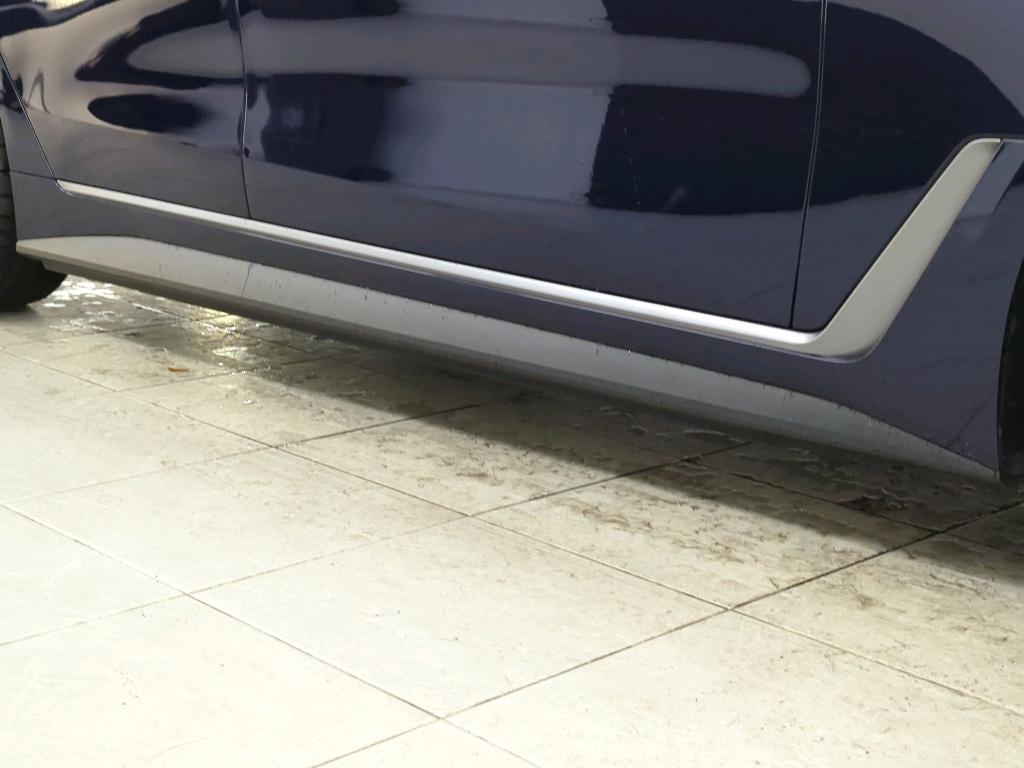 Foto 12 van BMW i4