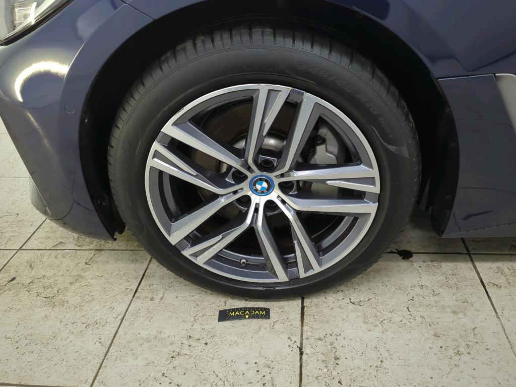 Foto 29 van BMW i4
