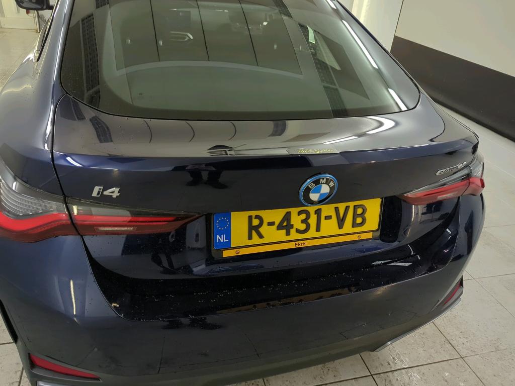 Foto 31 van BMW i4