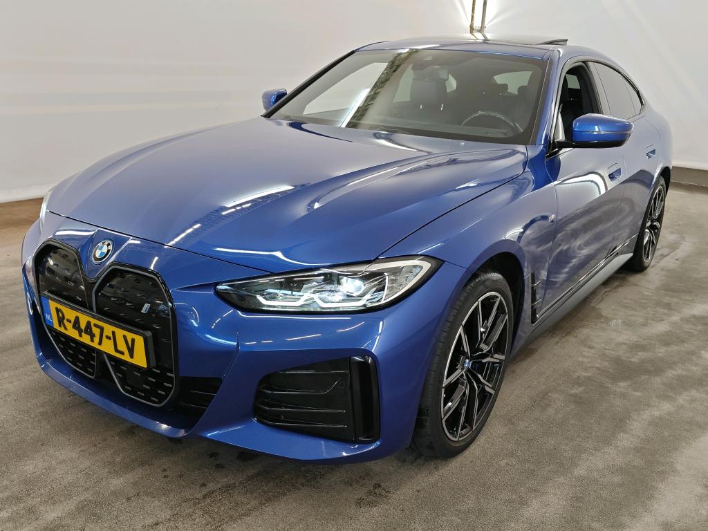 Photo 2 of BMW i4