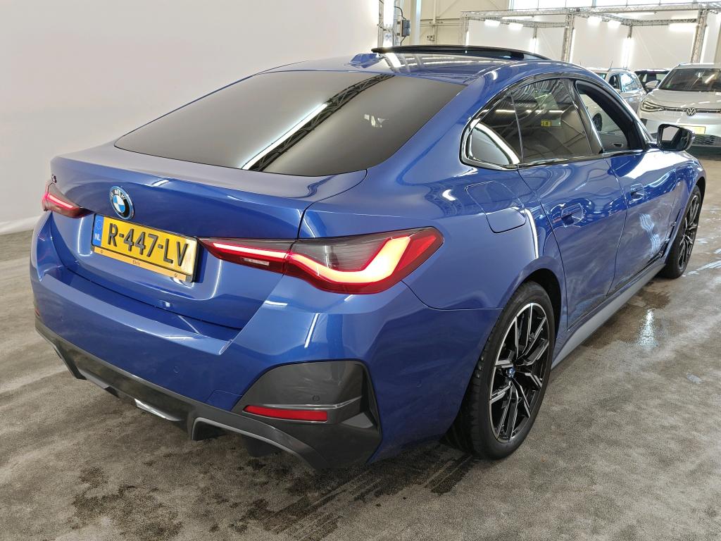 Photo 3 of BMW i4