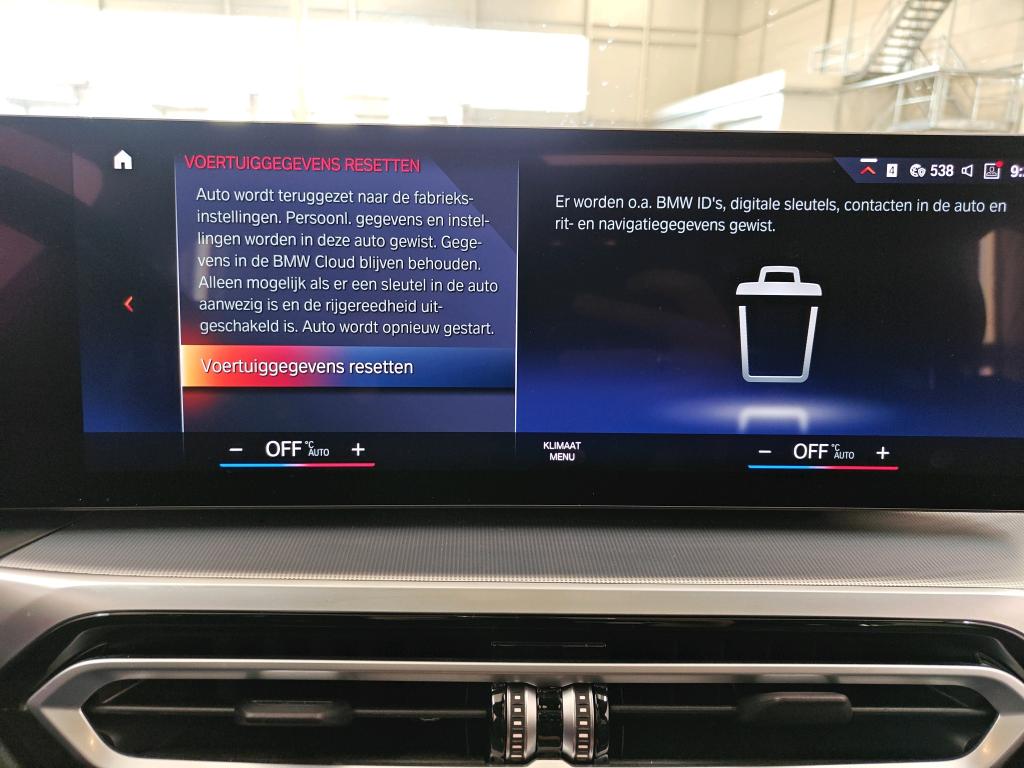 Photo 21 of BMW i4