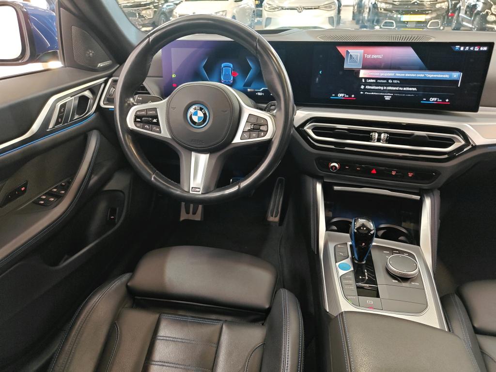 Photo 22 of BMW i4