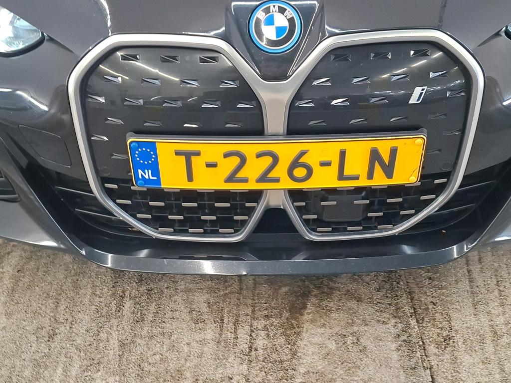 Foto 6 van BMW i4
