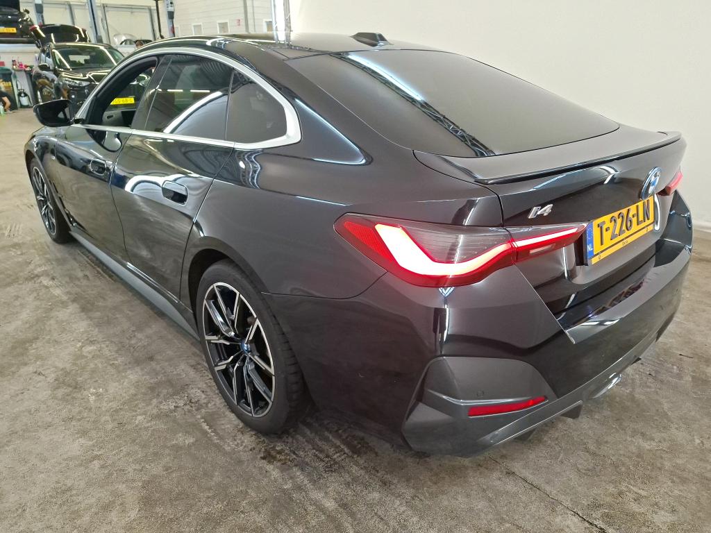 Foto 10 van BMW i4