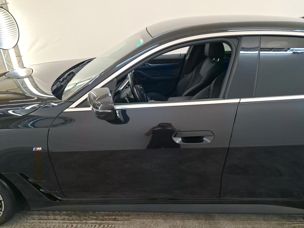 Foto 27 van BMW i4