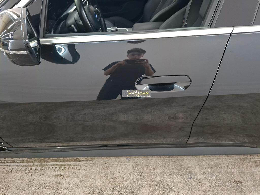 Foto 28 van BMW i4