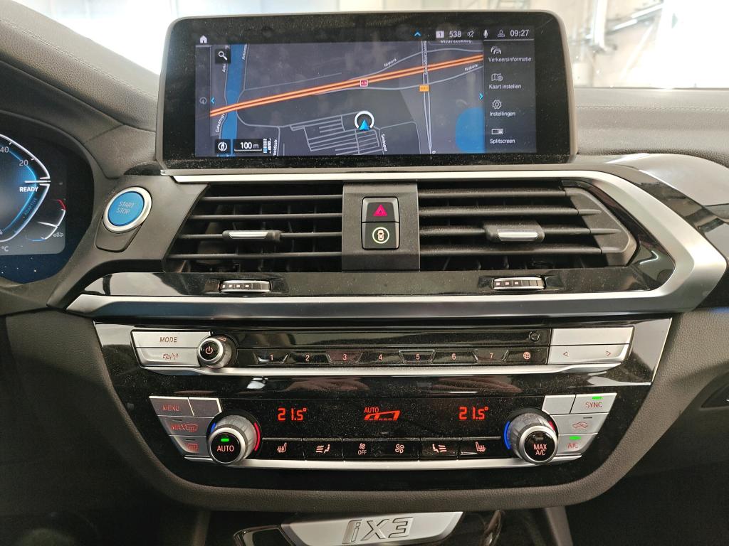 Foto 13 van BMW ix3