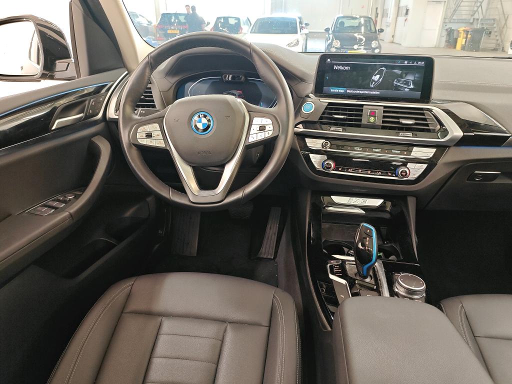 Foto 17 van BMW ix3