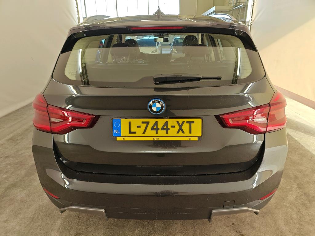 Foto 23 van BMW ix3