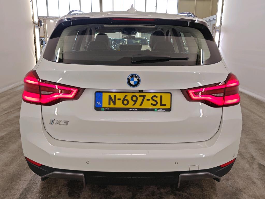 Foto 17 van BMW ix3