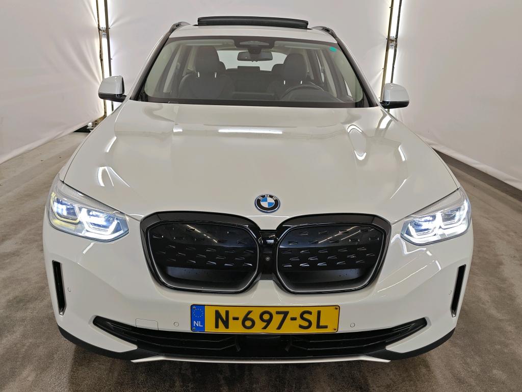 Foto 18 van BMW ix3