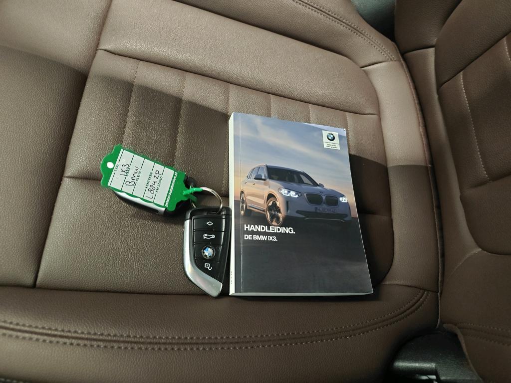 Photo 5 of BMW ix3