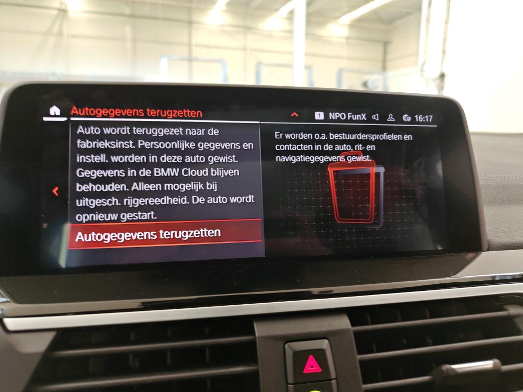 Photo 10 of BMW ix3