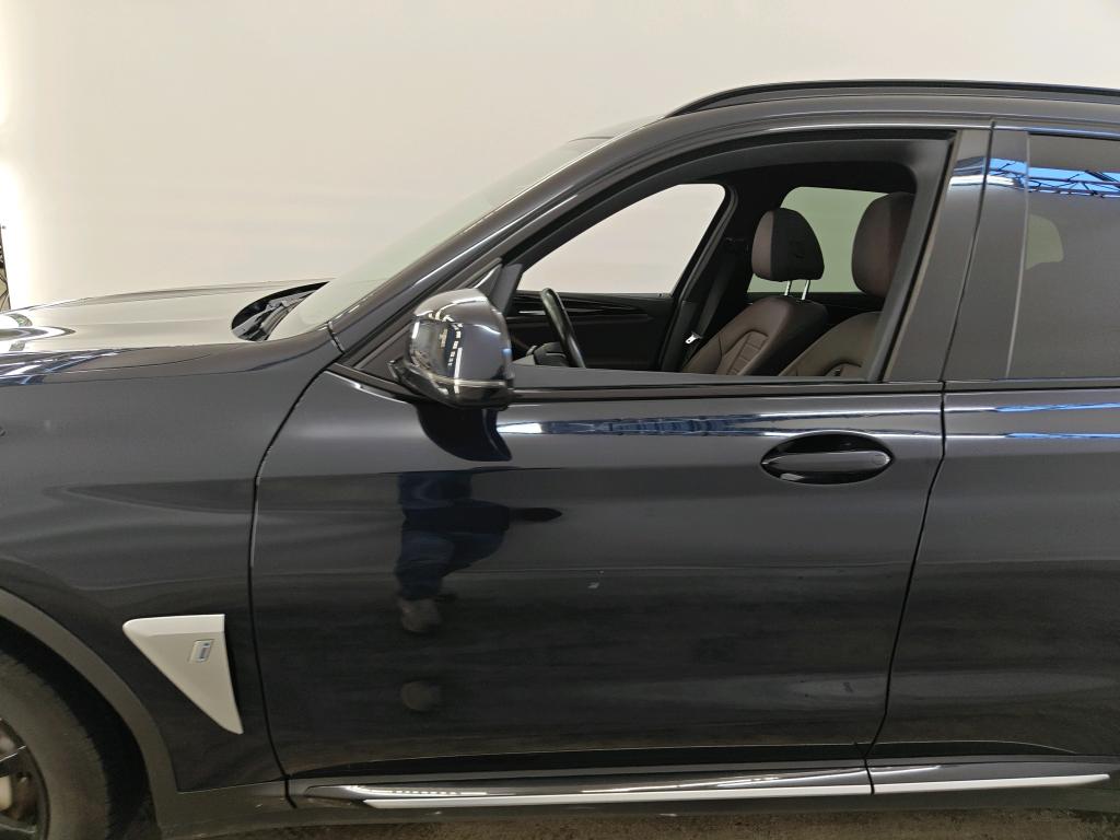 Photo 11 of BMW ix3
