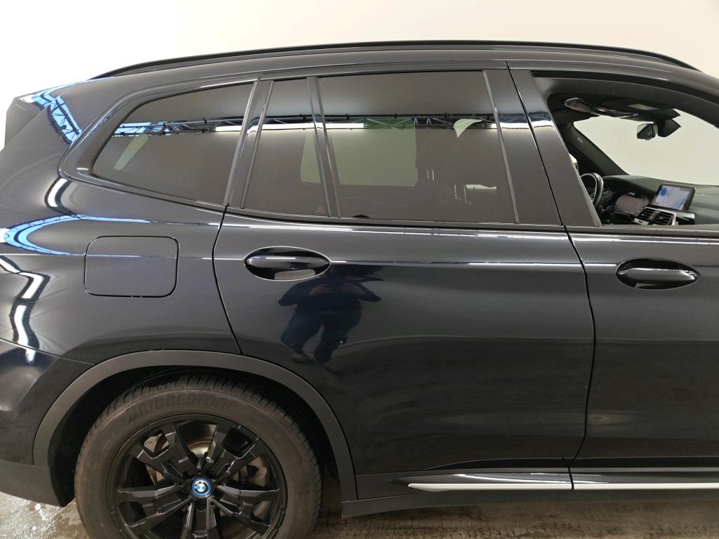 Photo 19 of BMW ix3