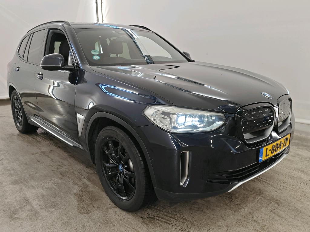 Photo 21 of BMW ix3