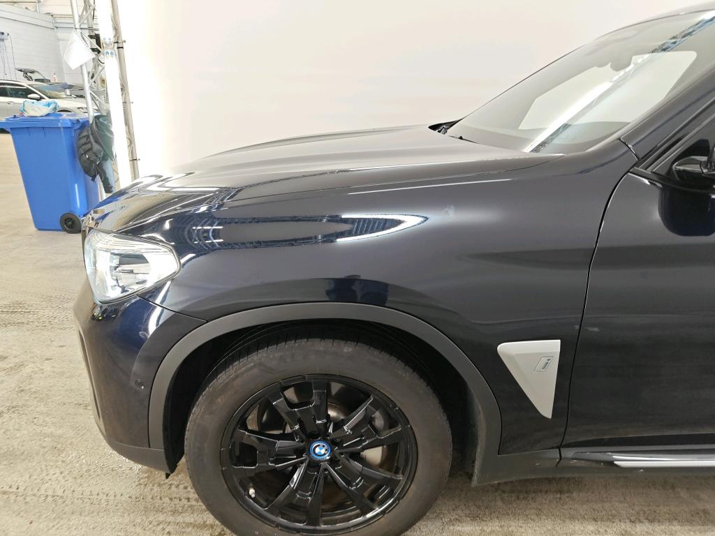 Photo 25 of BMW ix3