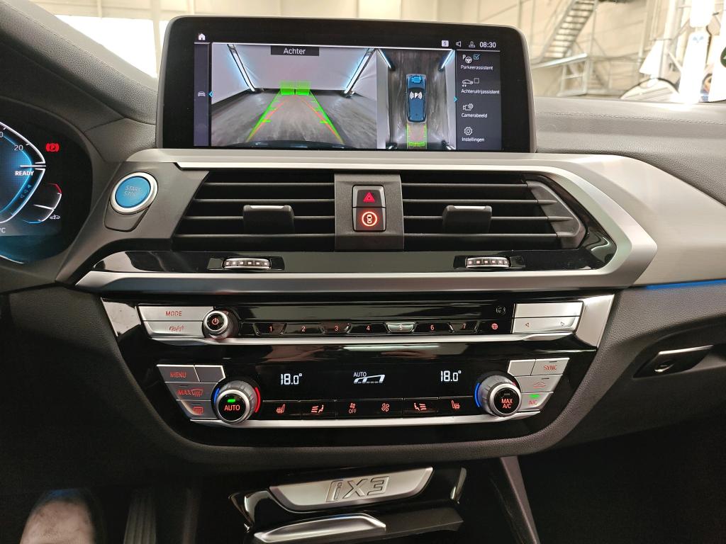 Photo 10 of BMW ix3