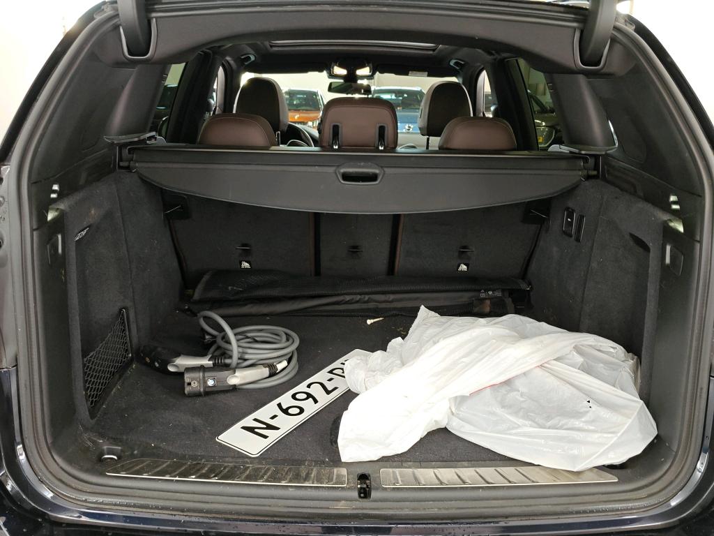 Photo 11 of BMW ix3