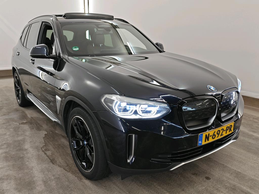 Photo 14 of BMW ix3