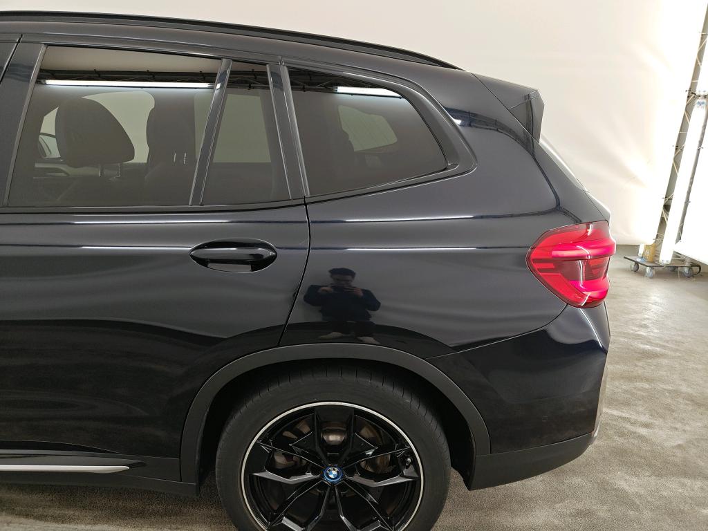 Photo 21 of BMW ix3
