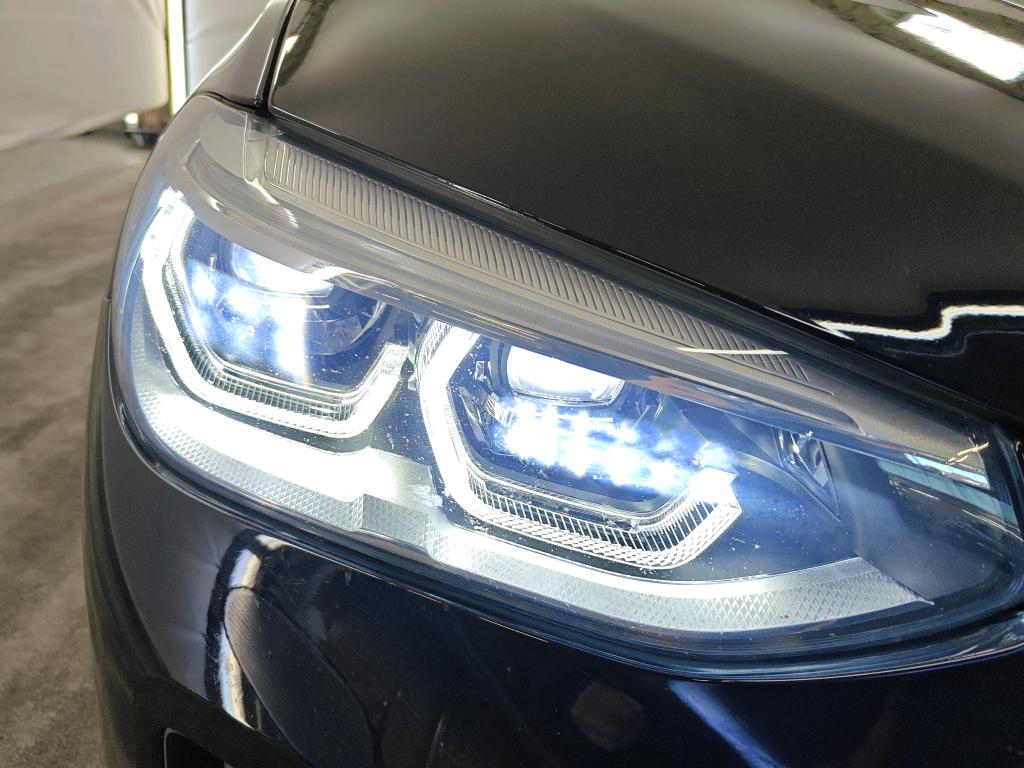 Photo 31 of BMW ix3