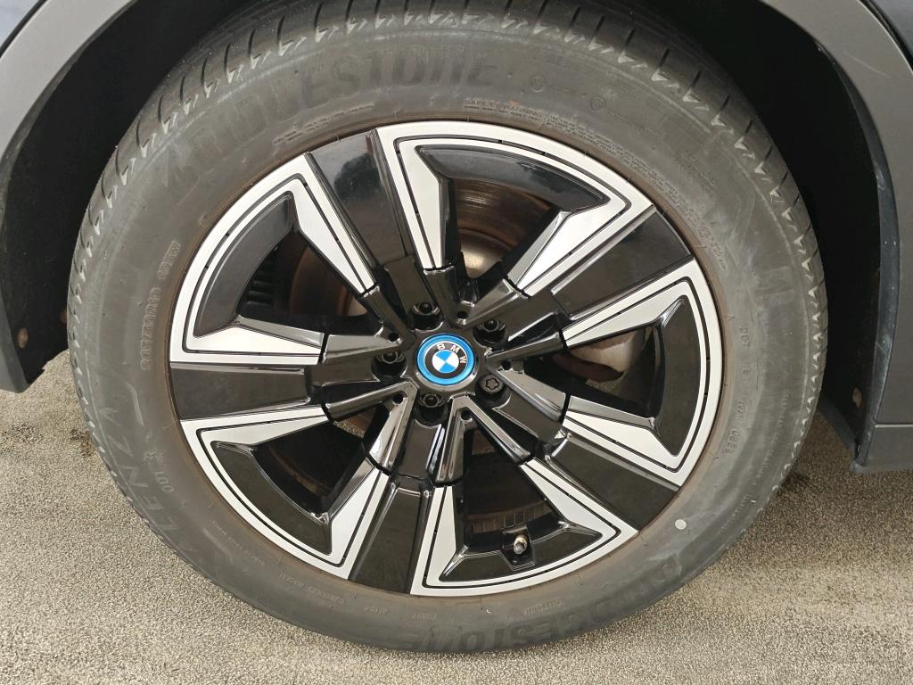 Foto 25 van BMW ix3