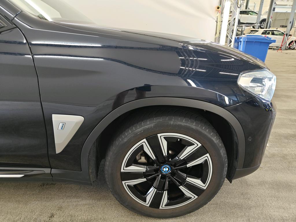 Foto 29 van BMW ix3
