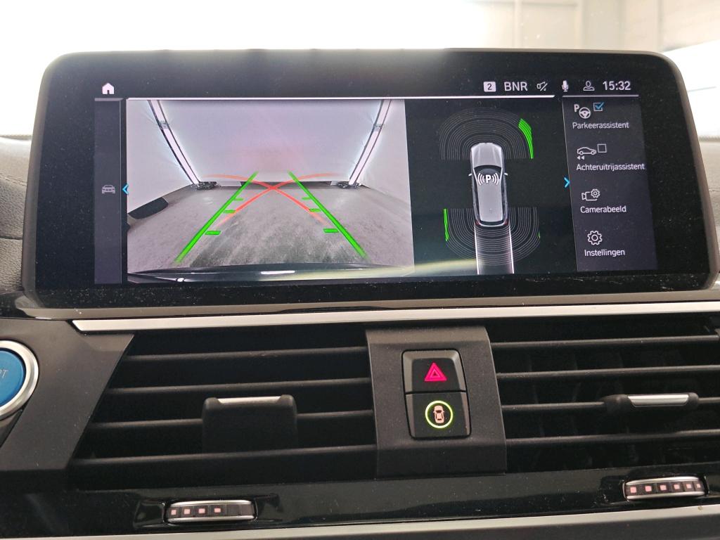 Foto 15 van BMW ix3