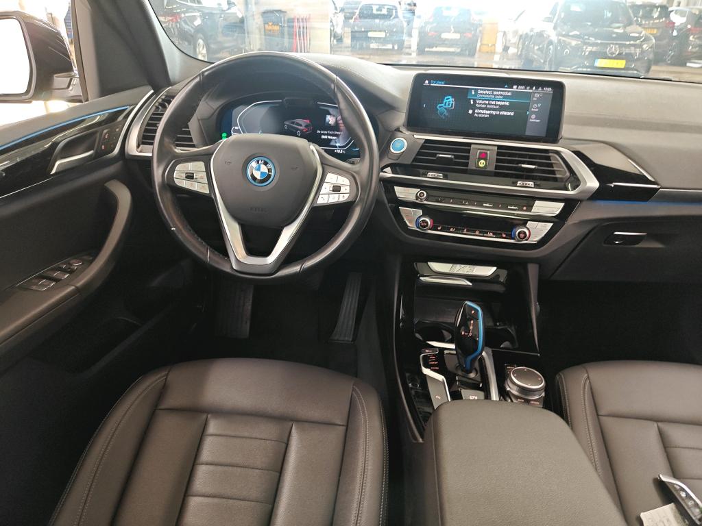 Foto 26 van BMW ix3