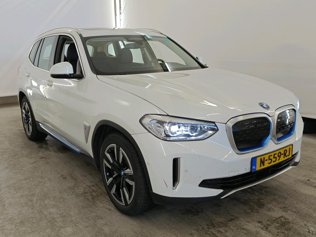 Foto 11 van BMW ix3