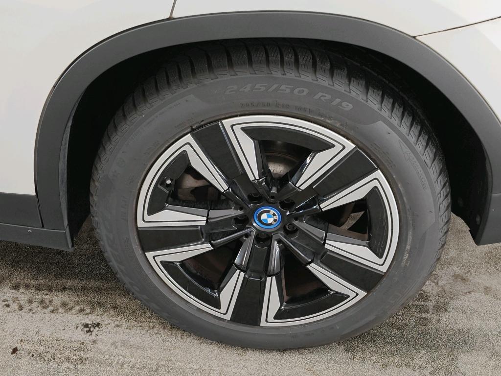 Foto 13 van BMW ix3