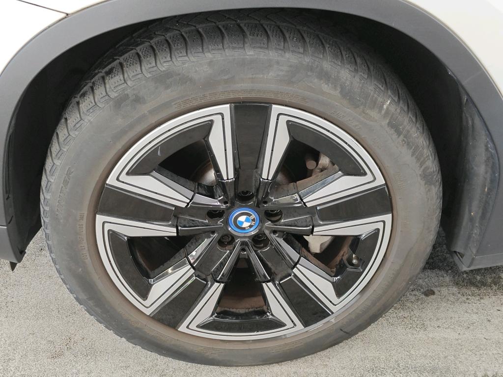Foto 21 van BMW ix3