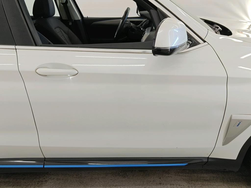 Foto 24 van BMW ix3