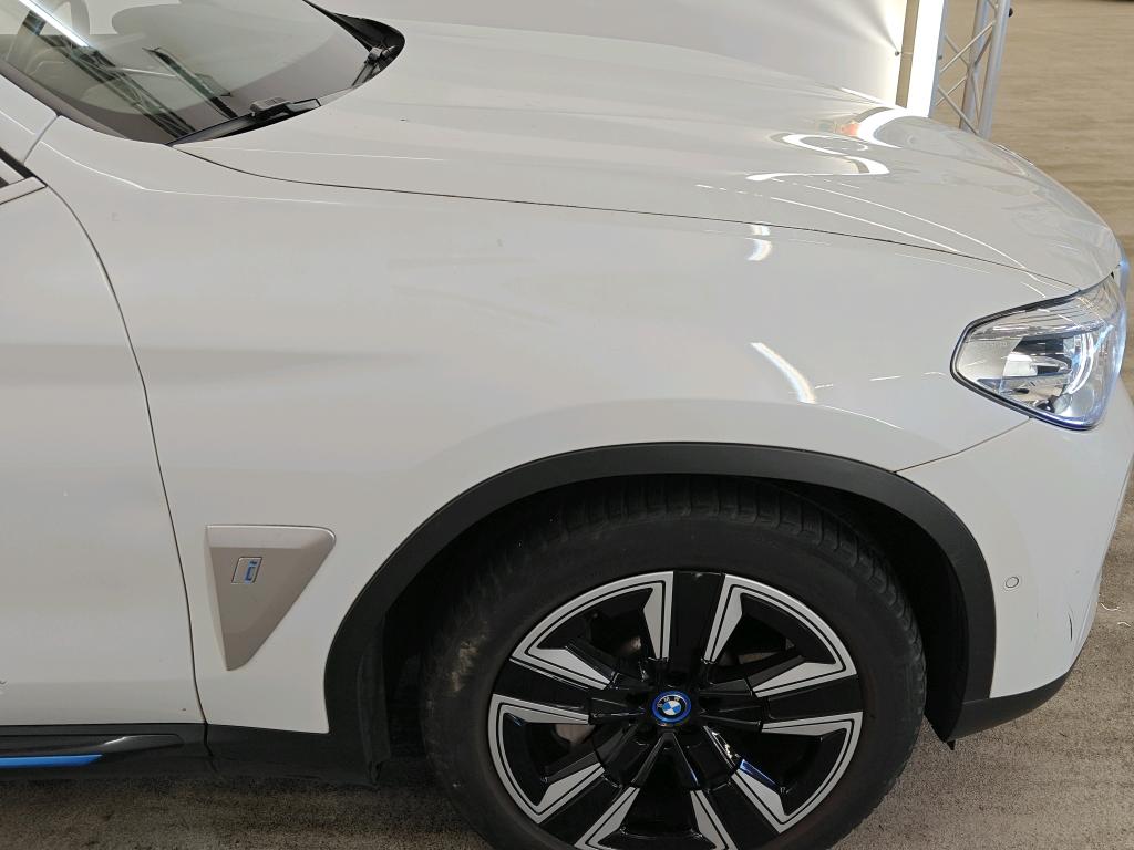Foto 30 van BMW ix3