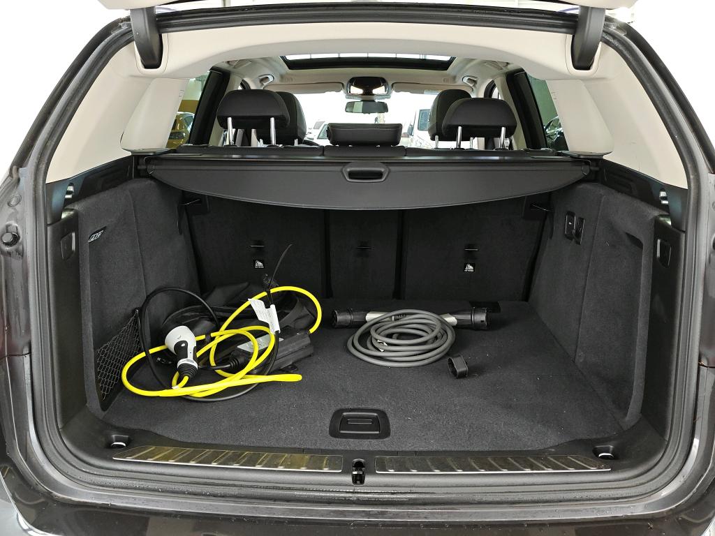 Foto 9 van BMW ix3