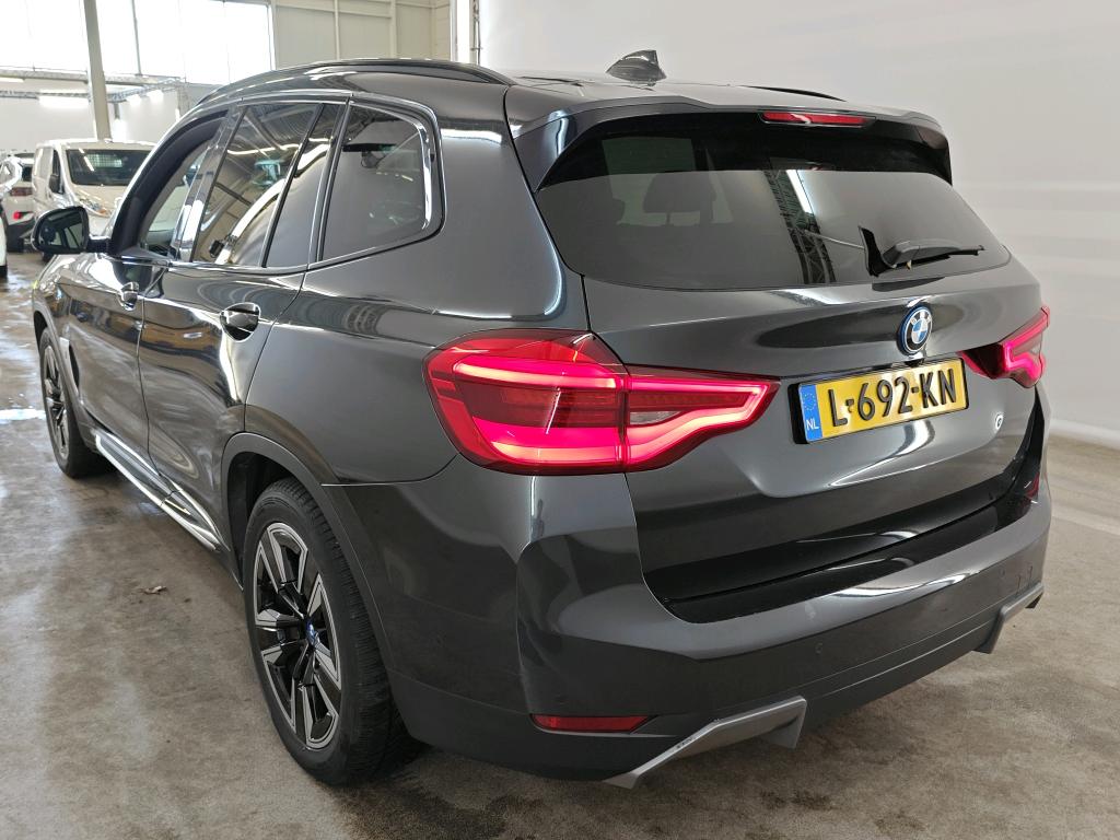 Foto 10 van BMW ix3