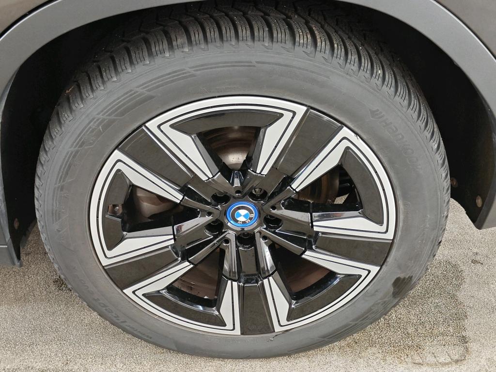 Foto 13 van BMW ix3