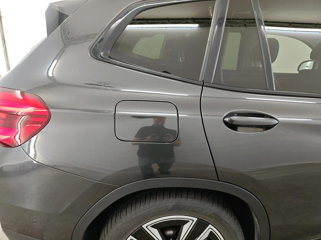 Foto 15 van BMW ix3