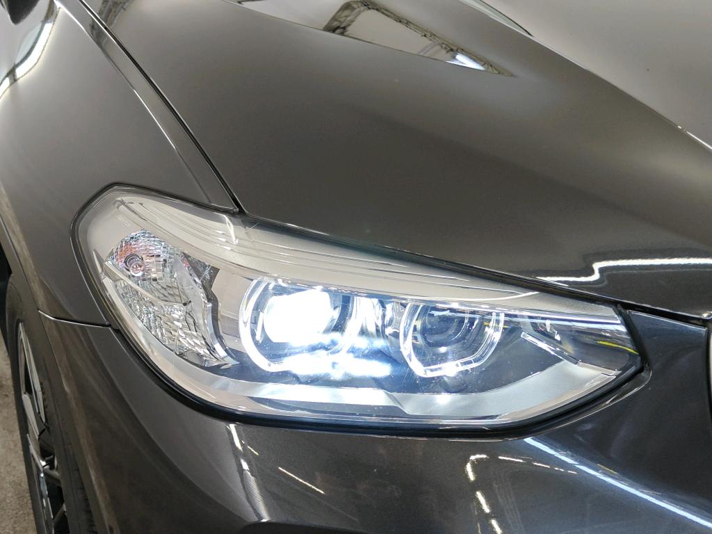 Foto 16 van BMW ix3