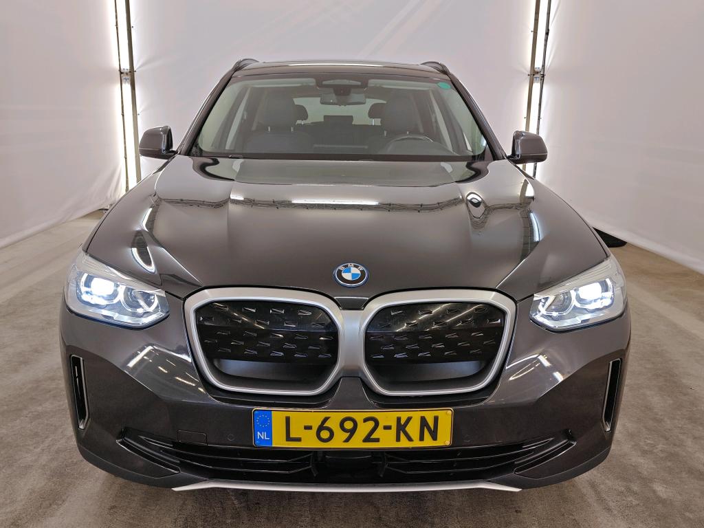 Foto 21 van BMW ix3
