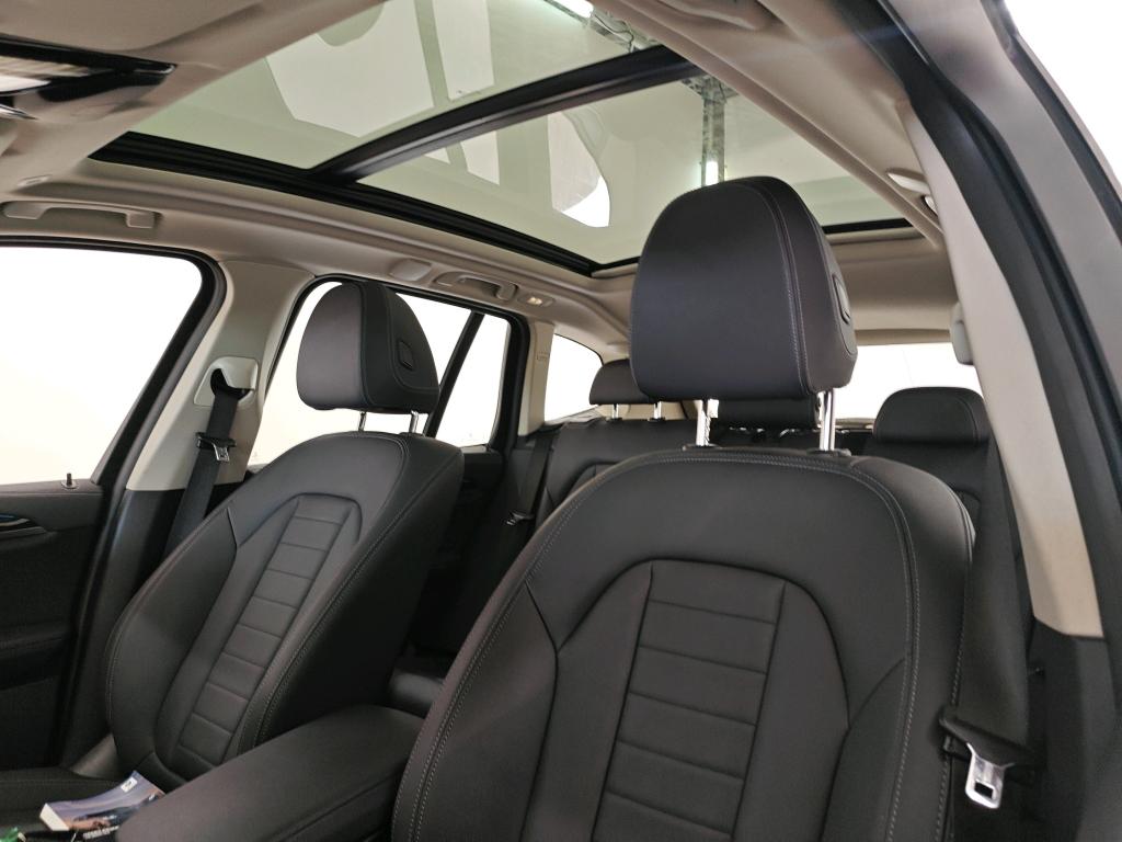 Foto 9 van BMW ix3