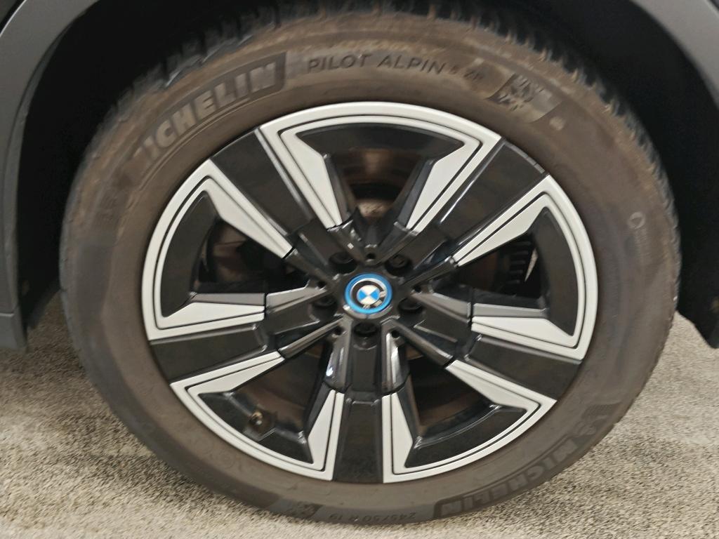 Foto 25 van BMW ix3