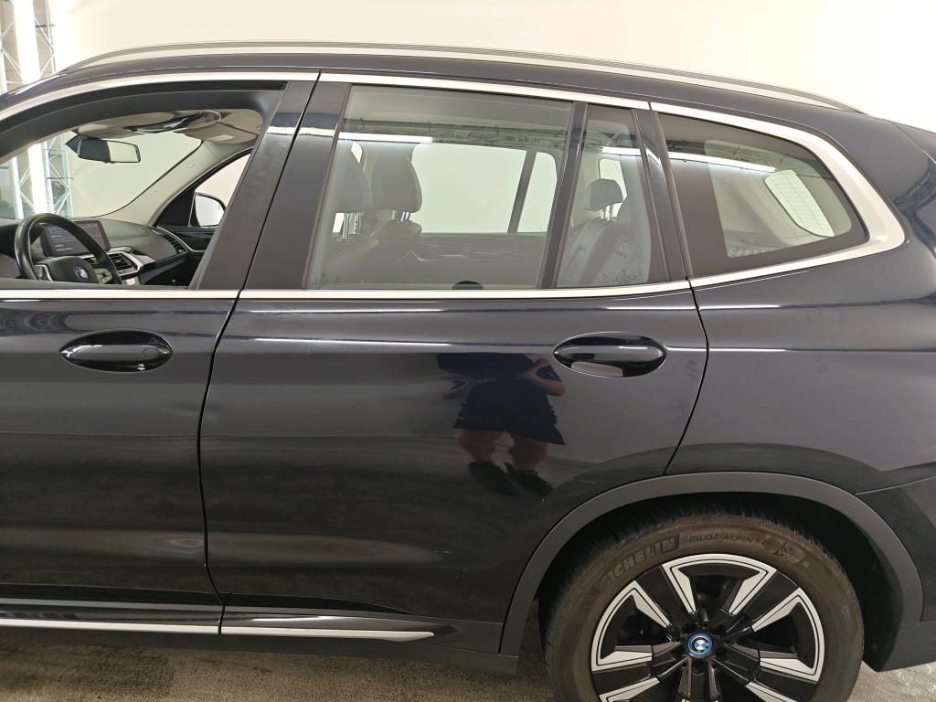 Foto 27 van BMW ix3