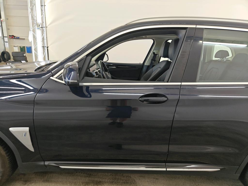 Foto 28 van BMW ix3