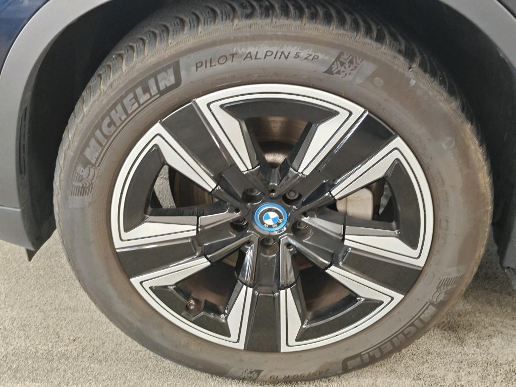 Foto 30 van BMW ix3