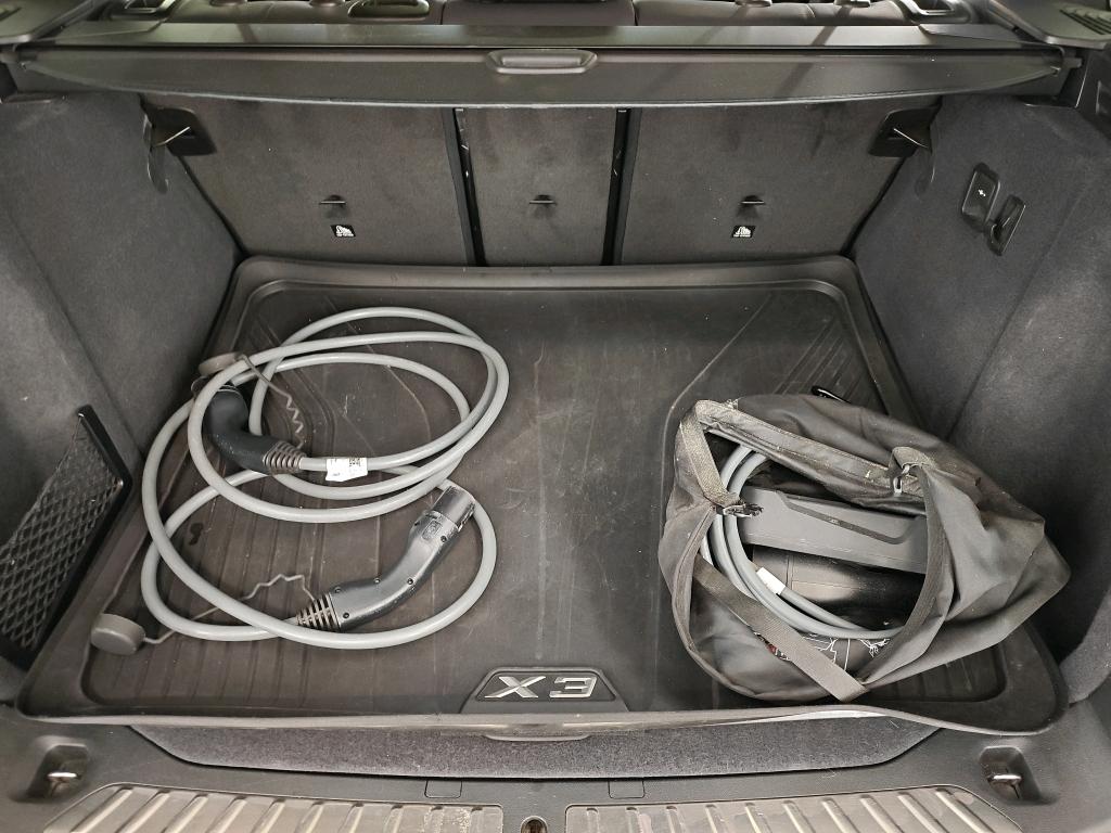 Foto 14 van BMW ix3